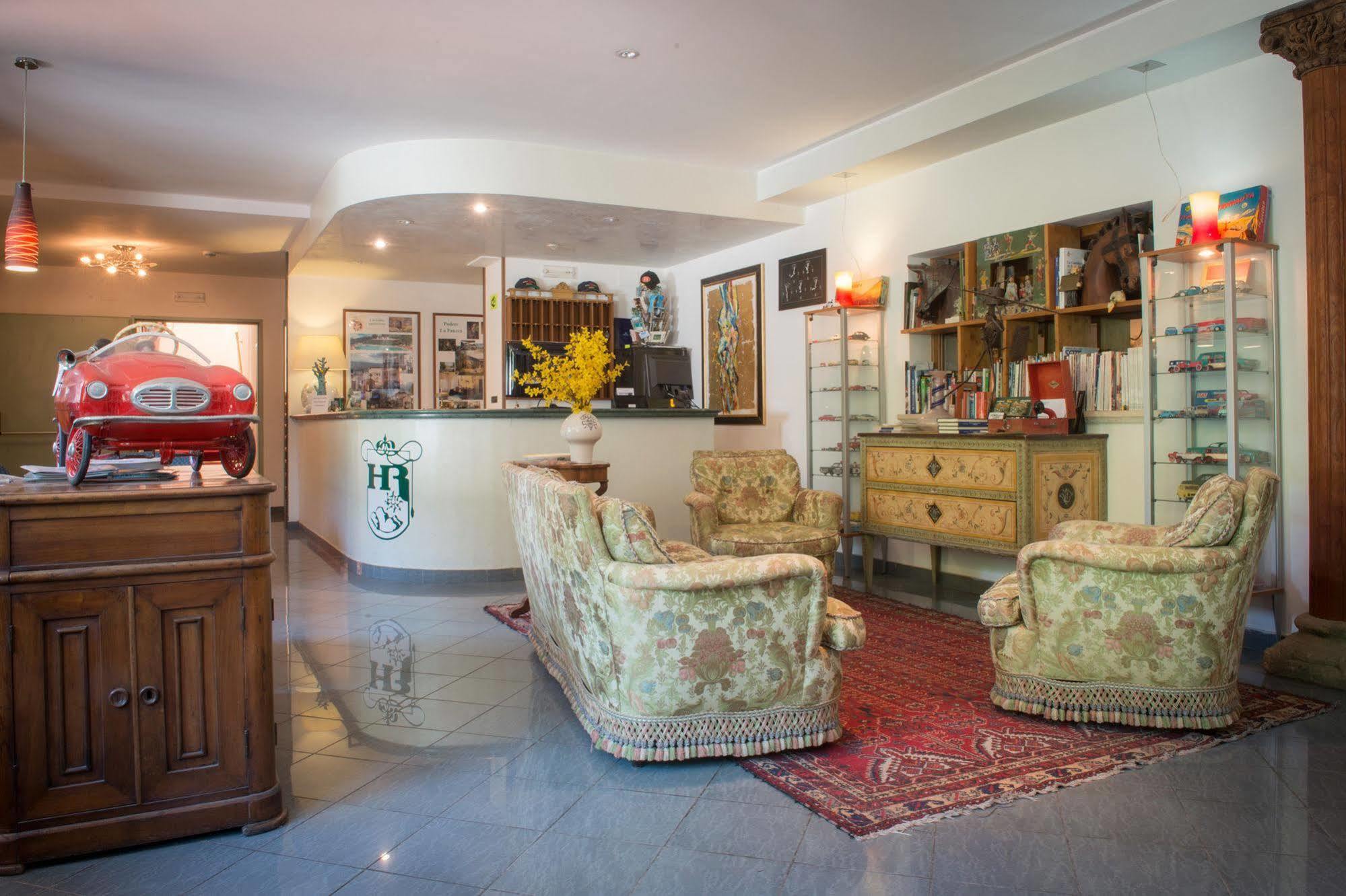 Hotel Le Rocce Magione Exterior photo